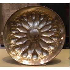 Silver bowl with inscription of Artaxerxes I, solar disc